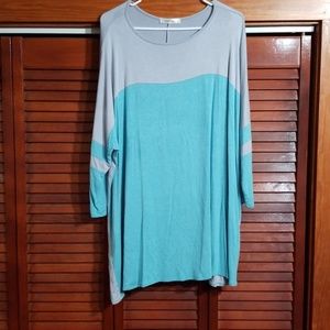 Super cute multi-color tunic